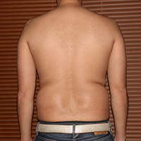 デブ画像後ろ デブの2週間ダイエット日記3日目