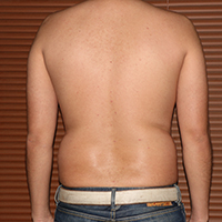 デブ画像後ろ デブの2週間ダイエット日記7日目