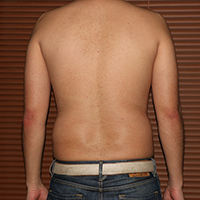 デブ画像後ろ デブの2週間ダイエット日記17日目